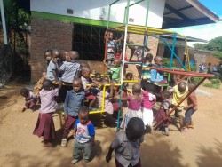 Waliranji climbing frame